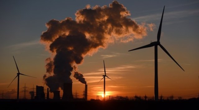 Germania vrea să limiteze producția de energie regenerabilă