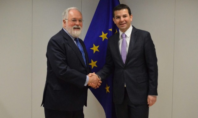 schimbări climatice Ministrul Daniel Constantin impreuna cu comisarul european Miguel Arias Canete