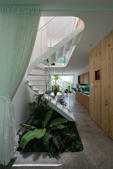 „Less house”, casa din Vietnam în care plantele și oamenii conviețuiesc