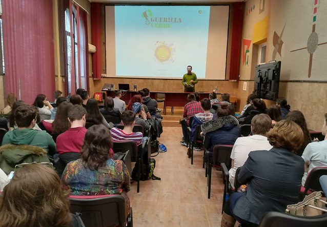 Guerilla Verde prezintă conceptul „Smart City” în şcolile şi liceele din România