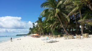 O insulă din Filipine, închisă timp de şase luni începând cu 26 aprilie, din cauza deșeurilor