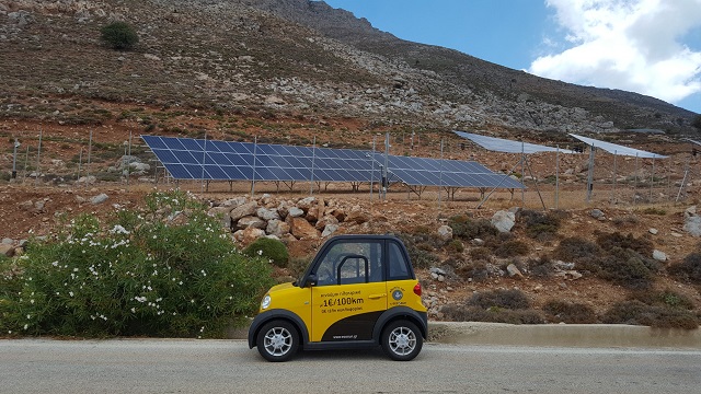 O insulă grecească va fi prima din Mediterană care se va alimenta numai cu energie solară și eoliană