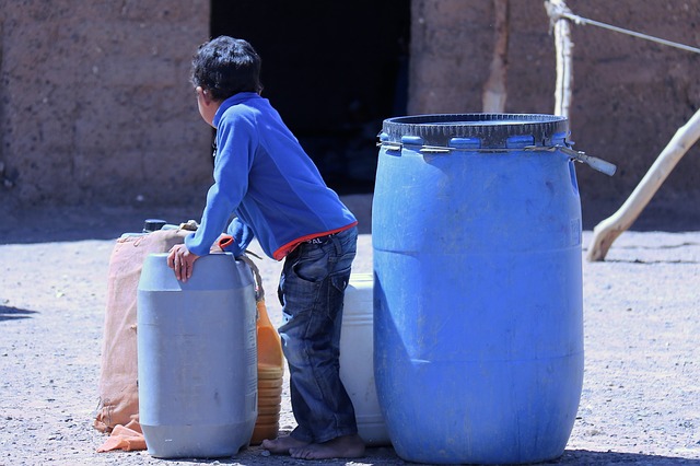 Raport UNESCO: Cererea de apă potabilă va crește cu 20-30% până în 2050
