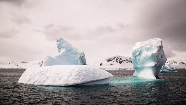 Studiu: topirea Antarcticii ar putea deveni ireversibilă