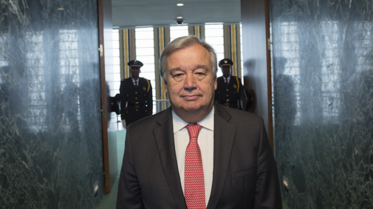 Secretarul general ONU: Reîntoarcerea la combustibilii fosili pe fondul războiului e „o nebunie”