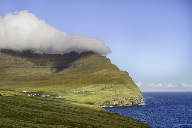Insulele Faroe se închid vizitatorilor pentru a-şi conserva ecosistemul fragil
