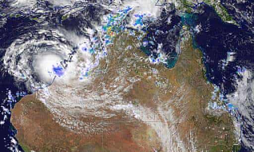 Australia, amenințată de un ciclon cu vânturi puternice