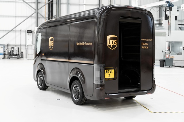 UPS investeşte în startup-ul englez Arrival şi comandă 10.000 de vehicule electrice