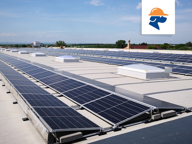 Dedeman instalează panouri fotovoltaice pe acoperișurile magazinelor