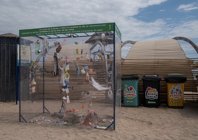 #BrizaReciclării, campanie pentru educarea turiștilor de pe litoral privind deșeurile aruncate la întâmplare
