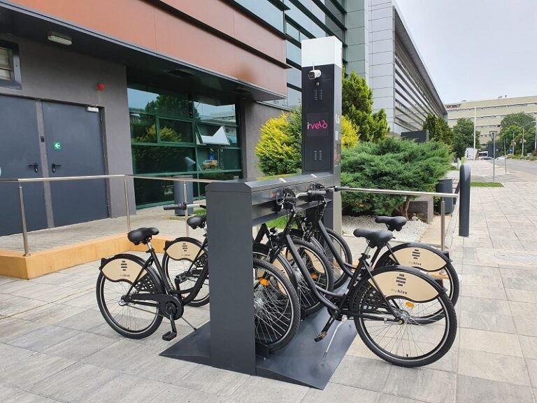 Green Revolution deschide patru stații noi de bike-sharing I’Velo Urban de Ziua Mondiala a Bicicletei