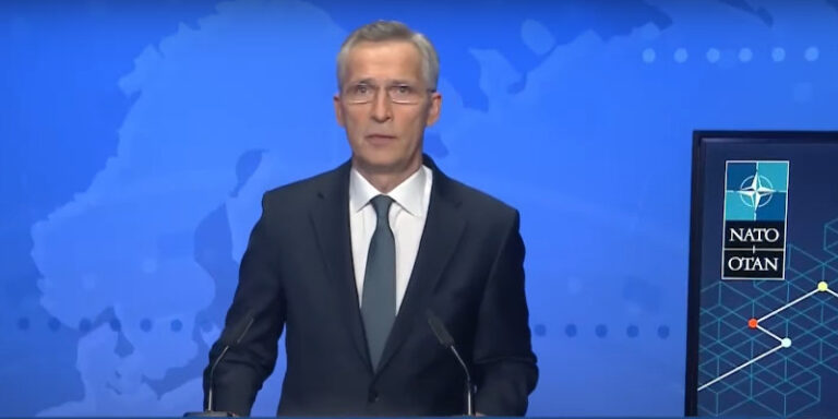 NATO își propune să reducă emisiile de gaze cu efect de seră