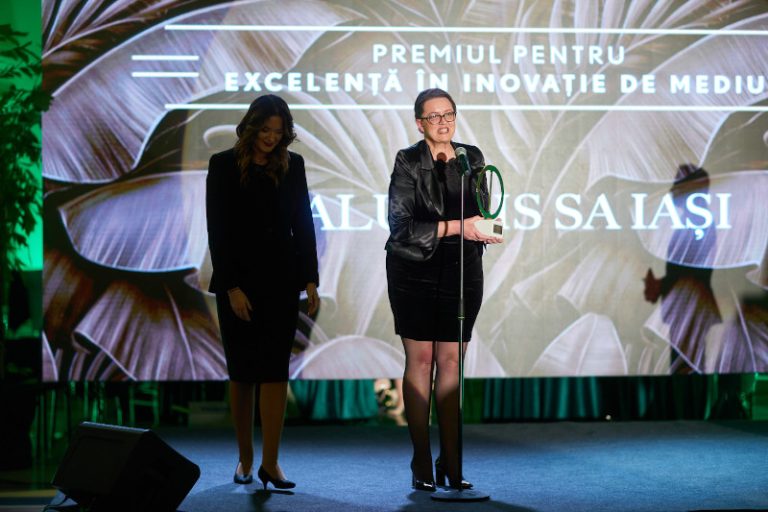 Câștigătorii Galei GR: Salubris SA Iași, salubristul pe care îl chemi prin aplicație și care te anunță dacă nu ai colectat reciclabilele corect