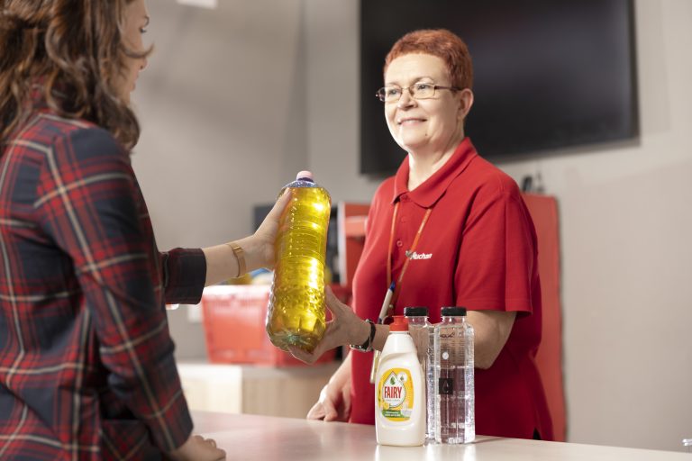1 milion de litri de ulei alimentar uzat colectat de Auchan România a fost transformat în biocombustibil
