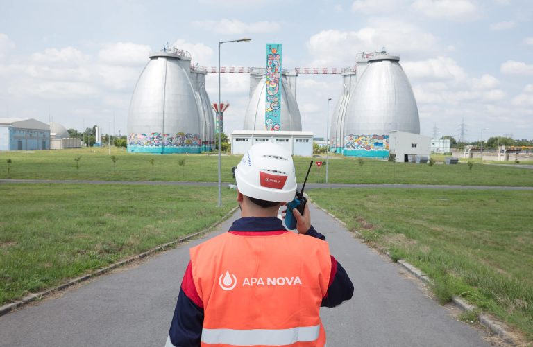 Apa Nova a înregistrat reduceri de emisii de CO₂ de 623 tone cu ajutorul fotovoltaicelor