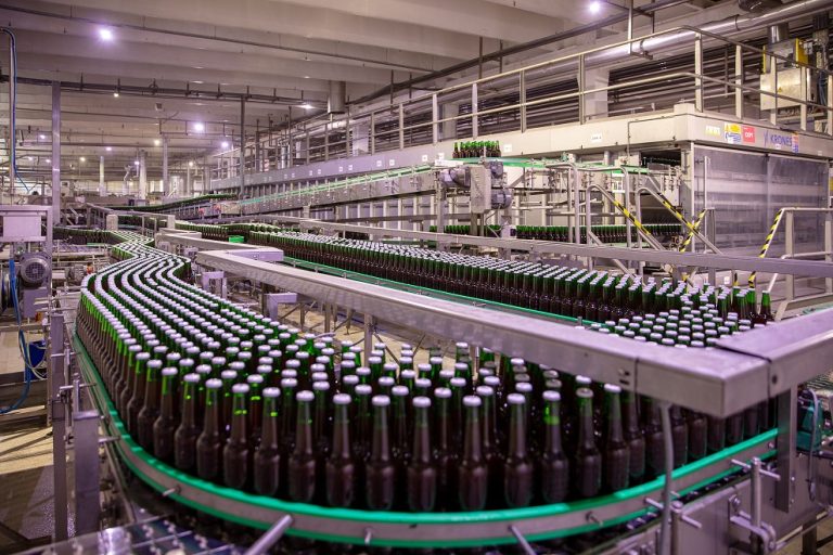 Fabrică HEINEKEN. Sursa: Heineken
