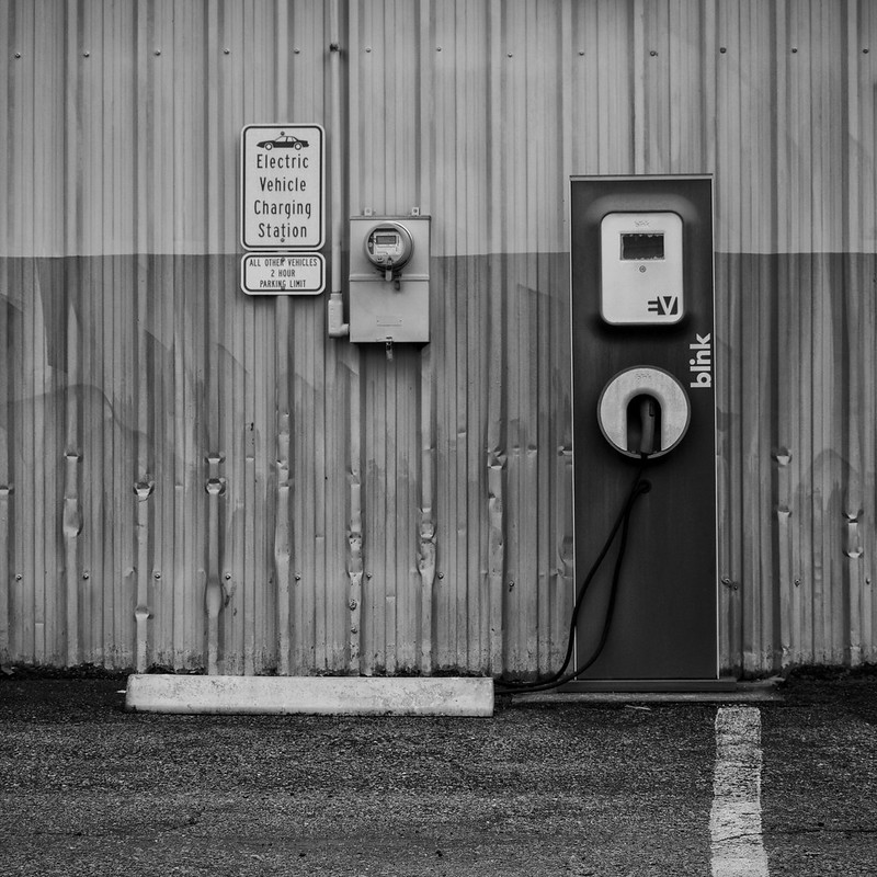 Foto: Statie de incarcare pentru masini electrice, Sierra Club, Decatur (East Decatur Station), Georgia, S.U.A.., 21 ianuarie 2022 Sursa: Thomas Cizauskas | Flickr