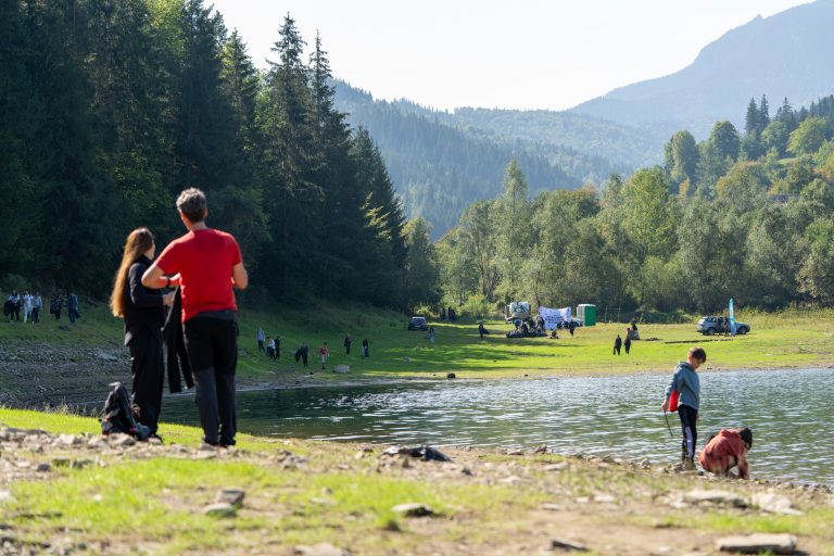 Laureații Green Report | Cum mobilizarea a milioane de oameni schimbă legi: povestea Let’s do it, Romania!