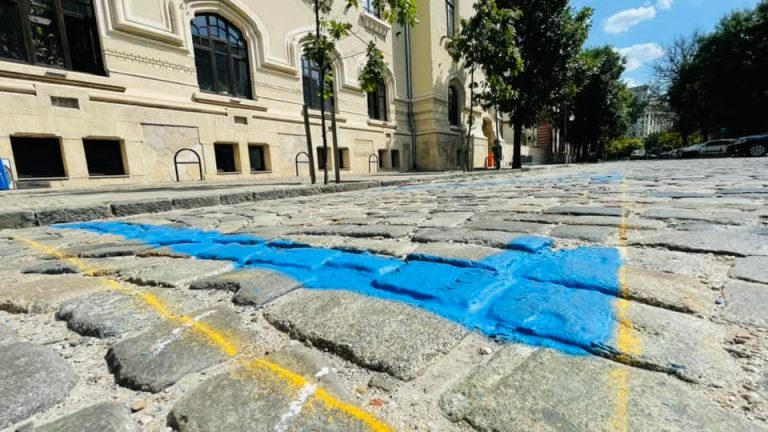 Foto: Locuri de parcare, Nicușor Dan/Facebook