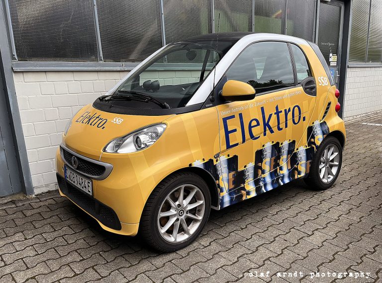 Foto: Electric SMART al tramvaielor Stuttgart (SSB) conceput pentru parada mașinilor electrice WAVE din Stuttgart, Germania, 3 mai 2024 | Sursa: Olaf Arndt | Flickr