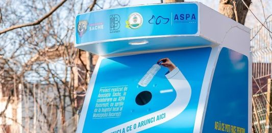 Foto: Automat hrană pisici, Primăria Municipiului București/Fb