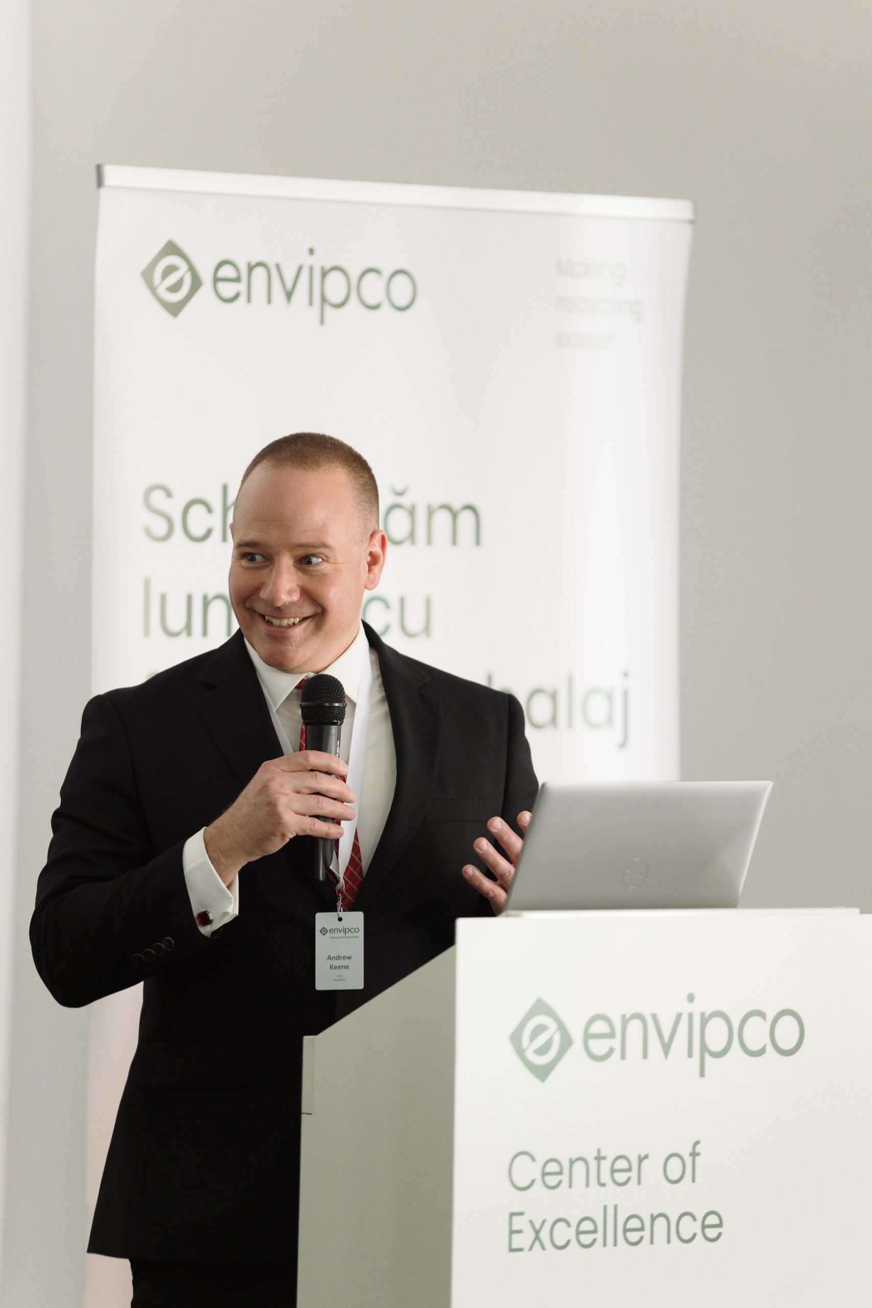 Foto: Andrew Keen, Chief Technology Officer Sursa: Envipco