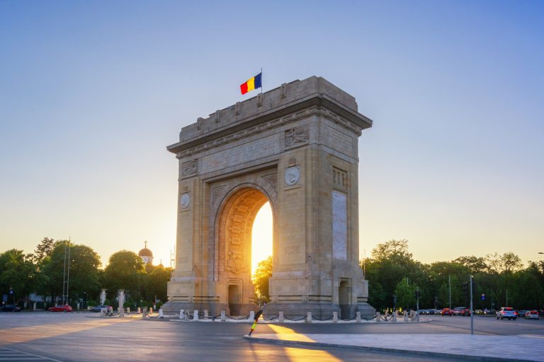 Foto: Arcul de Triumf, Bucureşti. Sursa: Profilul Preşedintelui Nicuşor Dan | Facebook