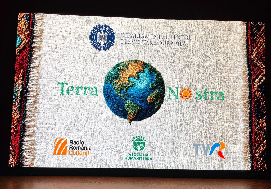 Prezentarea de modă sustenabilă a colecţiei Terra Nostra de Liza Panait, 19 iunie 2025, Bucureşti, Sursa: Ana Potcoveanu