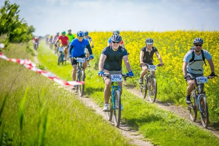 Foto: Ciclism cross-country Sursa: primaevadare.ro