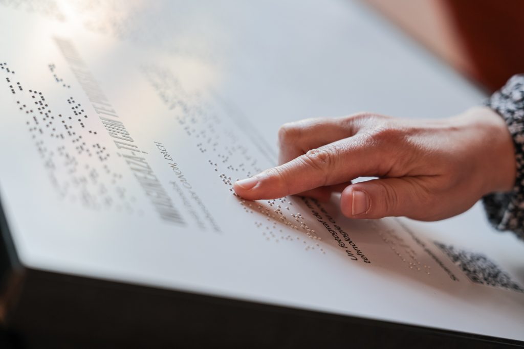Foto: Planșă în Braille, ©World Unseen