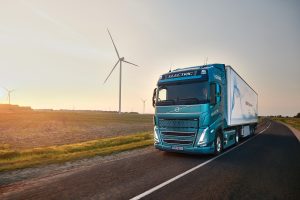 Camion electric Volvo. Sursa foto:girteka.eu