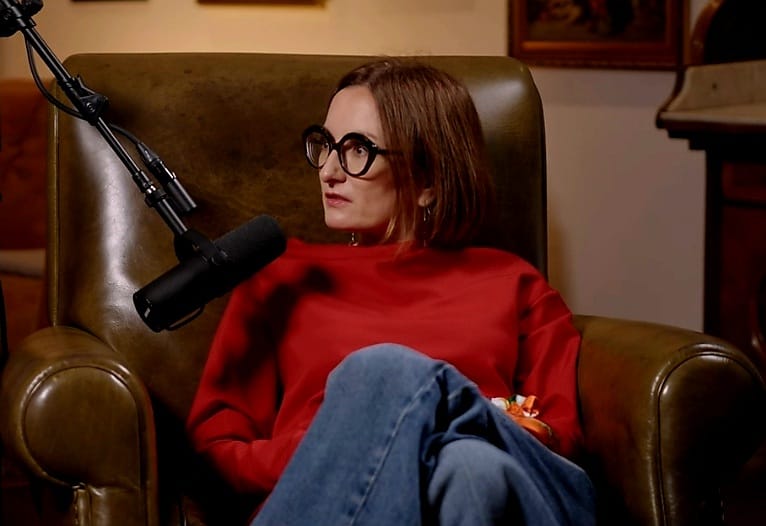 Foto: Paula Herlo la podcastul Green Report - Ghidul simplu pentru a deveni un cetățean activ